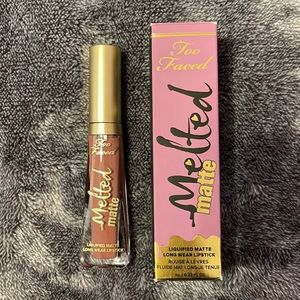 Too Faced Melted Matte Liquid Lipstick (Queen B)